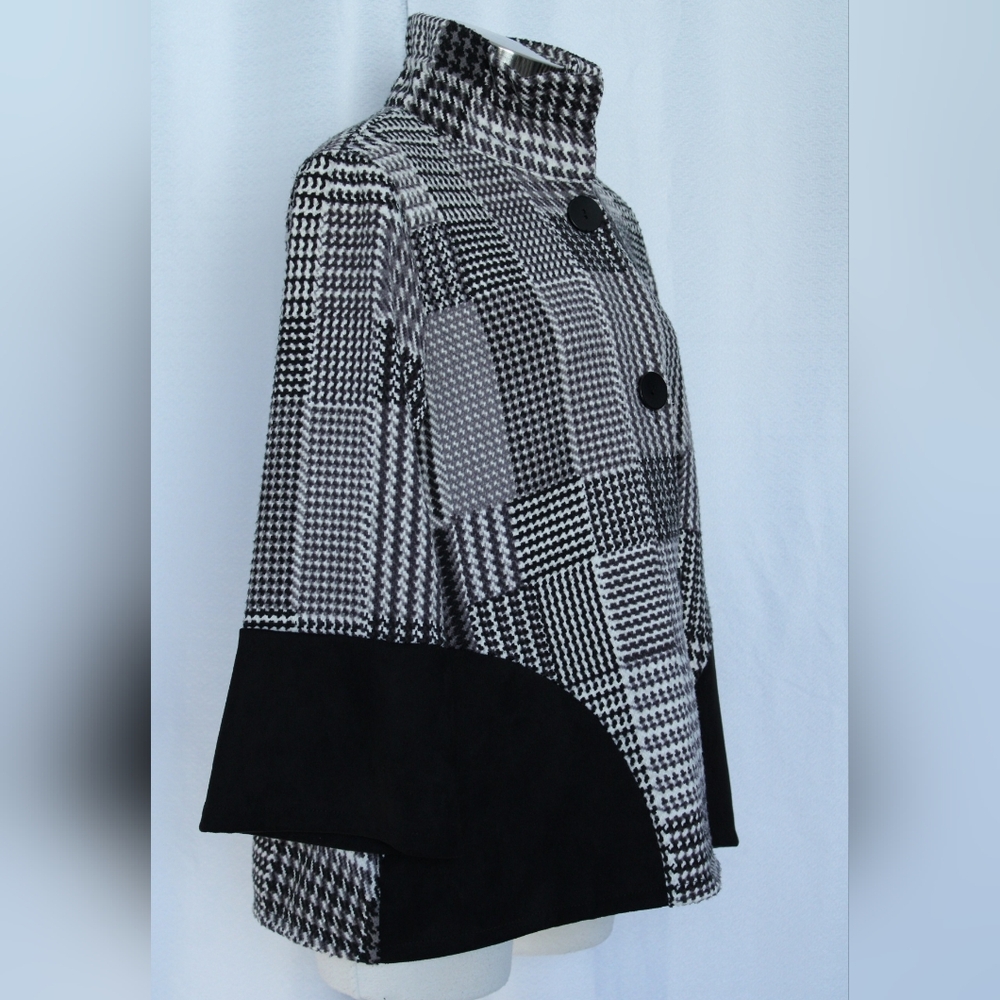 Damee Inc Black & White Woven Blazer Small - Picture 3 of 9